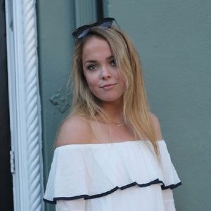 Meet your Posher, Ally